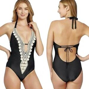 Kona Sol XL Black and White One-Piece Swimsuit with Lace Detailing